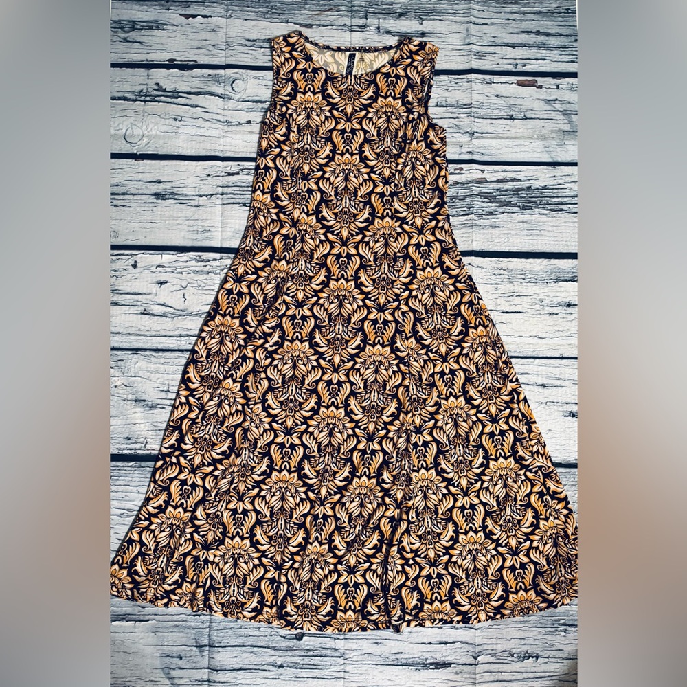 Floral Patterned Skirt - Black and Gold